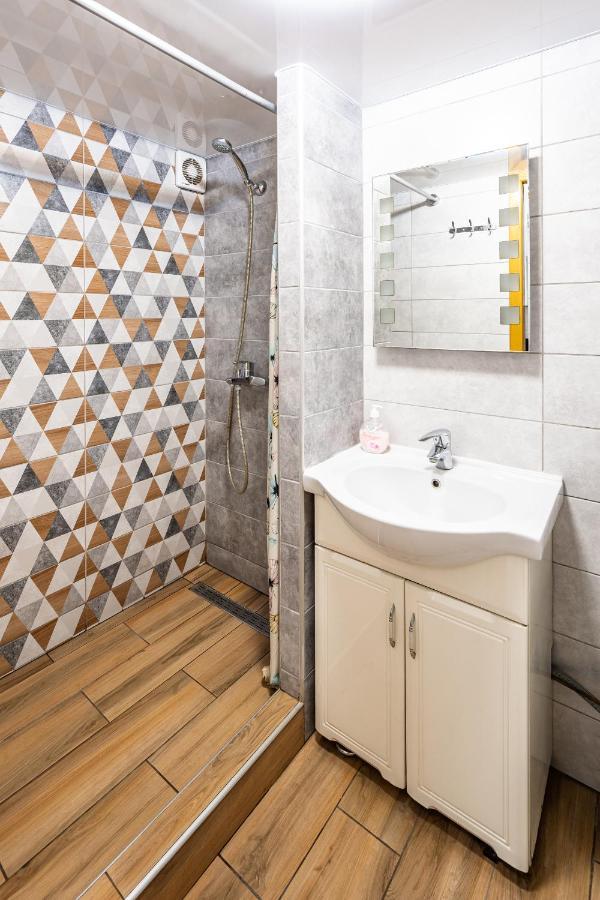 Apartment On Kovzhuna Street Львов Экстерьер фото